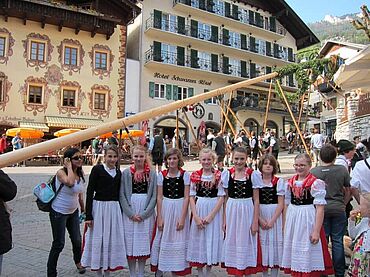 Maibaum, (c) Wolfgangsee Tourismus Maibaum, (c) Wolfgangsee Tourismus